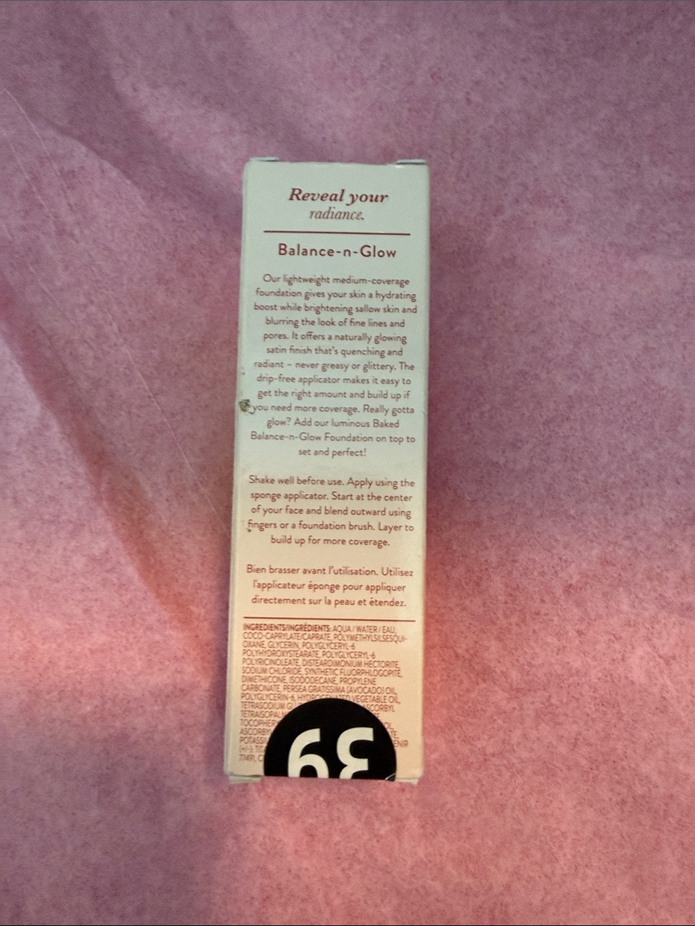 Laura Geller Hydrating Liquid Foundation - Porcelain - Picture 3 of 6